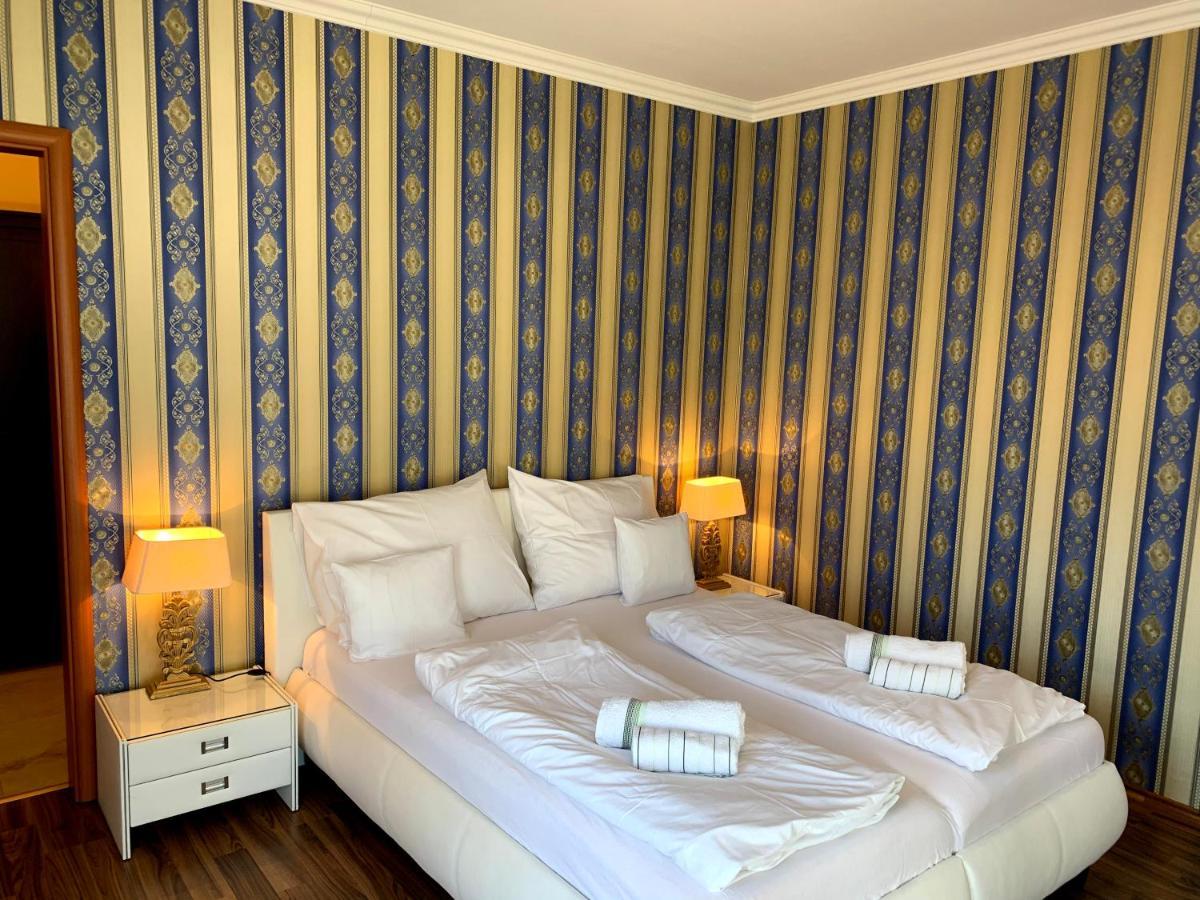 Lakeside Luxury Apartment Zamárdi Buitenkant foto